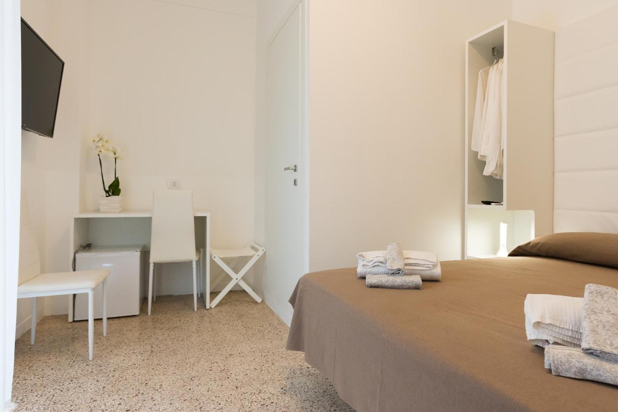 Hotel Ninfea Cattolica Kültér fotó