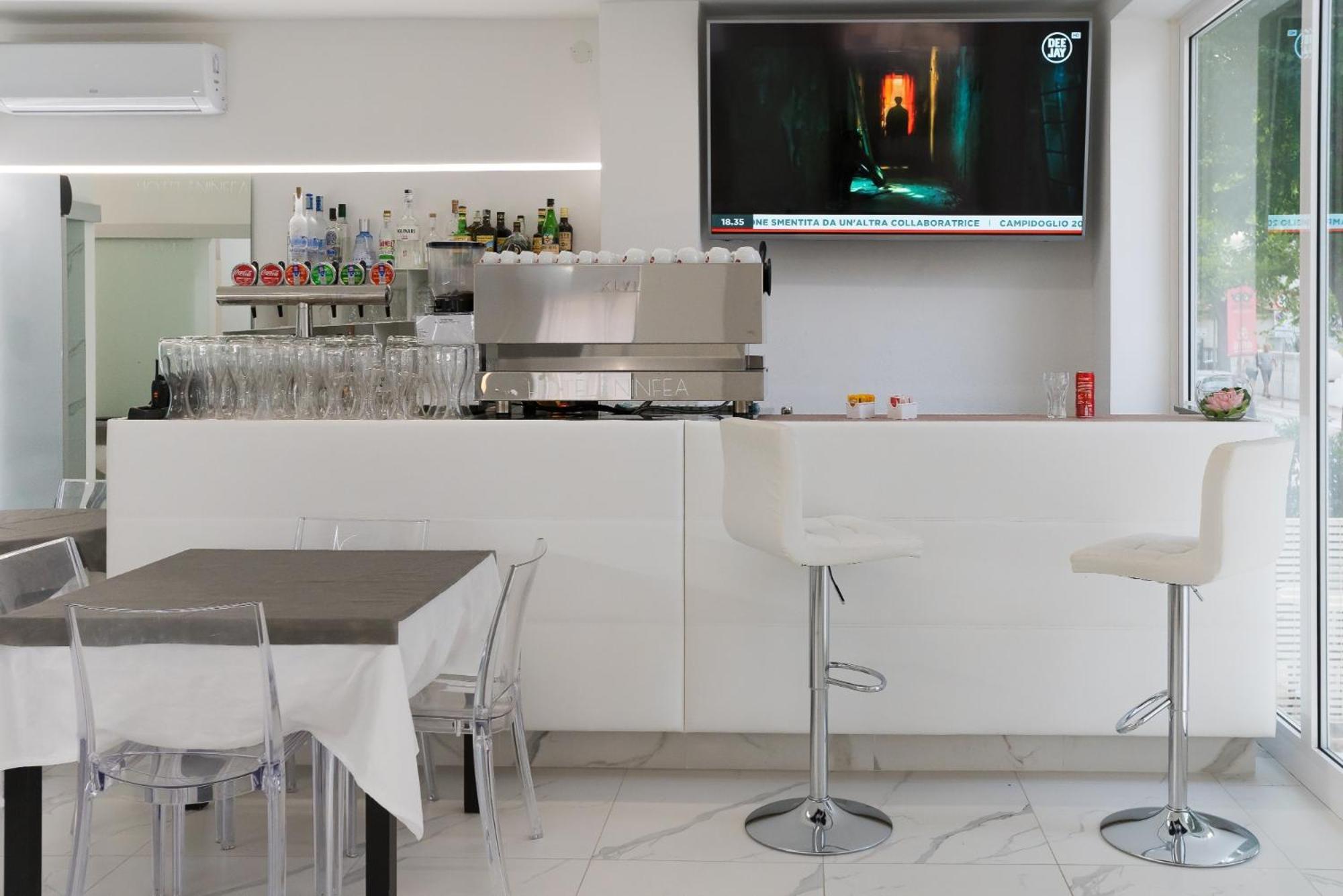 Hotel Ninfea Cattolica Kültér fotó